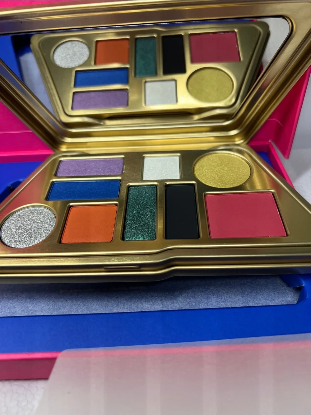 Aora -MIRAME Vibrant Eyeshadow Palette
